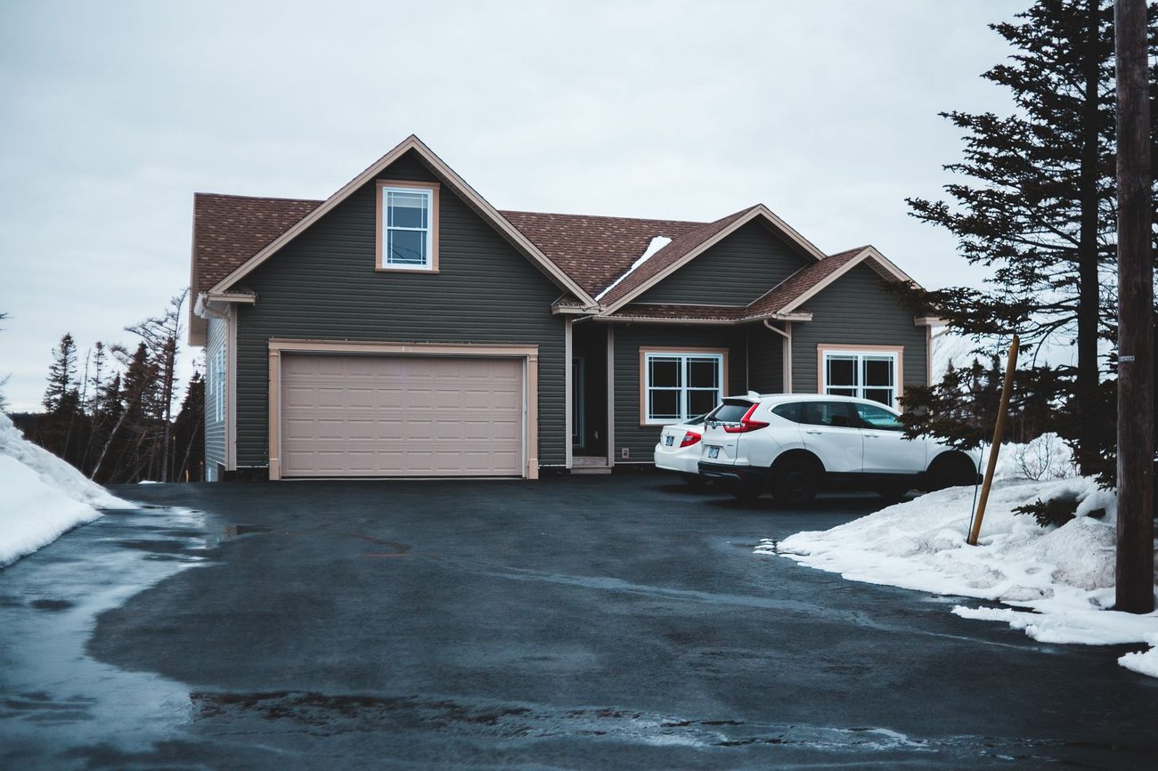 Bundling Auto and Home: When It Saves Money and When It Doesn't