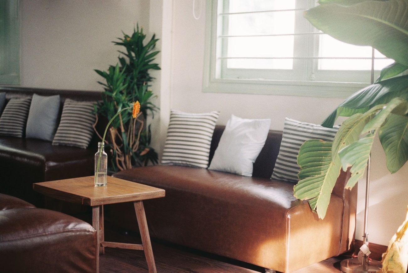 Selling on Facebook Marketplace: Our Rules After 200 Listings
