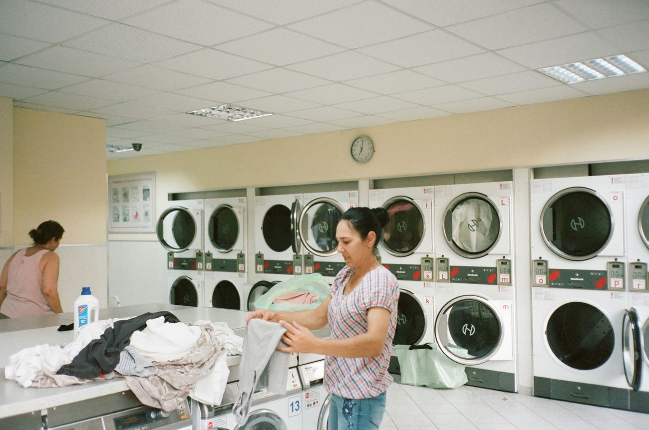 The Laundry Habits Quietly Adding $200 a Year to Your Bills